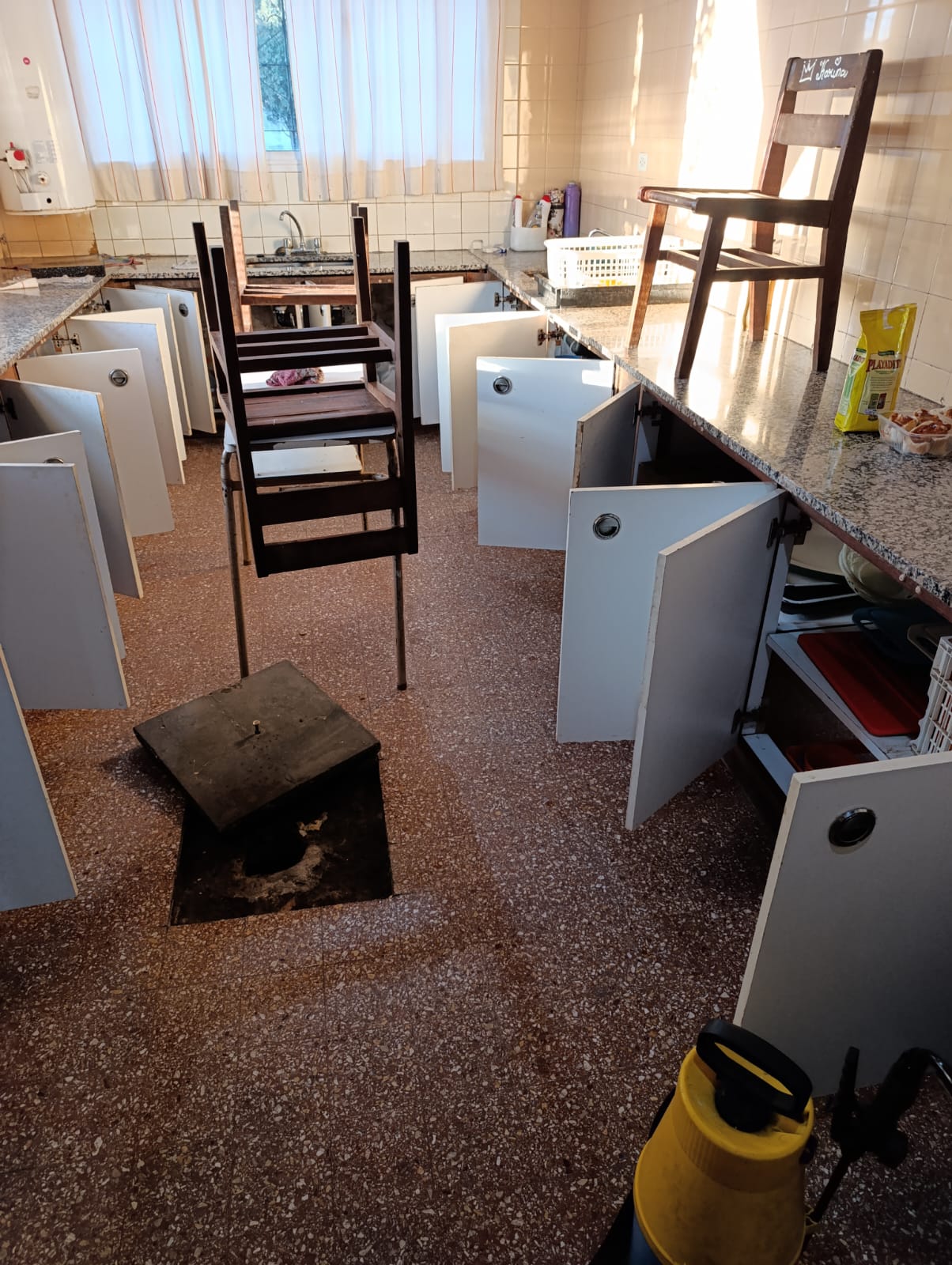 Trabajo de fumigación interior